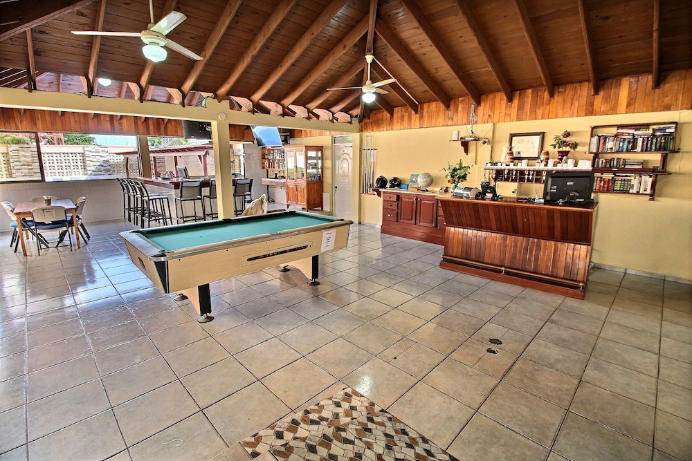 Hôtel · Hotel Garant & Suites, Boca Chica