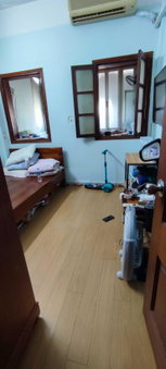 Apartment for sale in Hanoi, Vietnam · Hang Luoc Street · 3 rooms, 2 baths