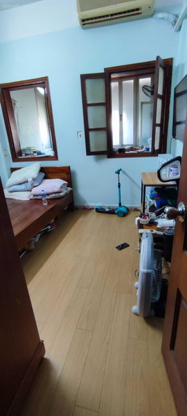 Apartment for sale in Hanoi, Vietnam · Hang Luoc Street · 3 rooms, 2 baths