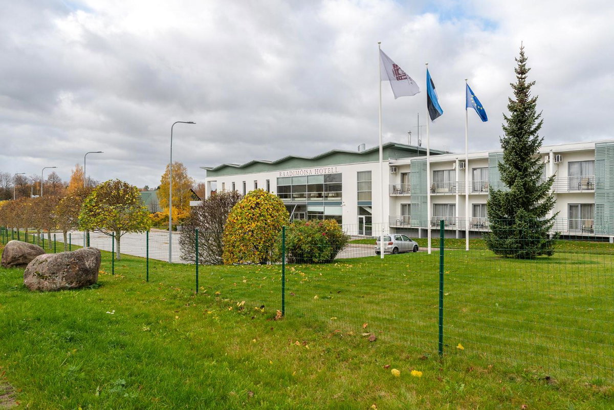 Raadimõisa Hotell, Estonia