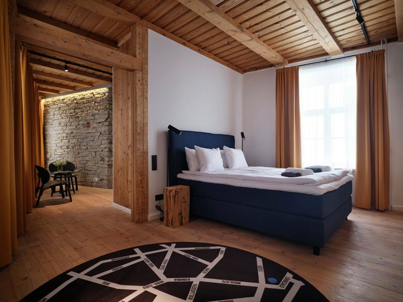 LJ5 - Old Town Rooms with Exclusive shared Roof Terrace, Tallinn, Estonia