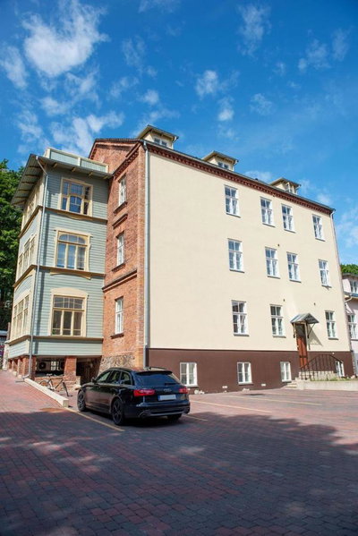 Lossi 32 Luxury Apartment with Sauna, Tartu, Estonia