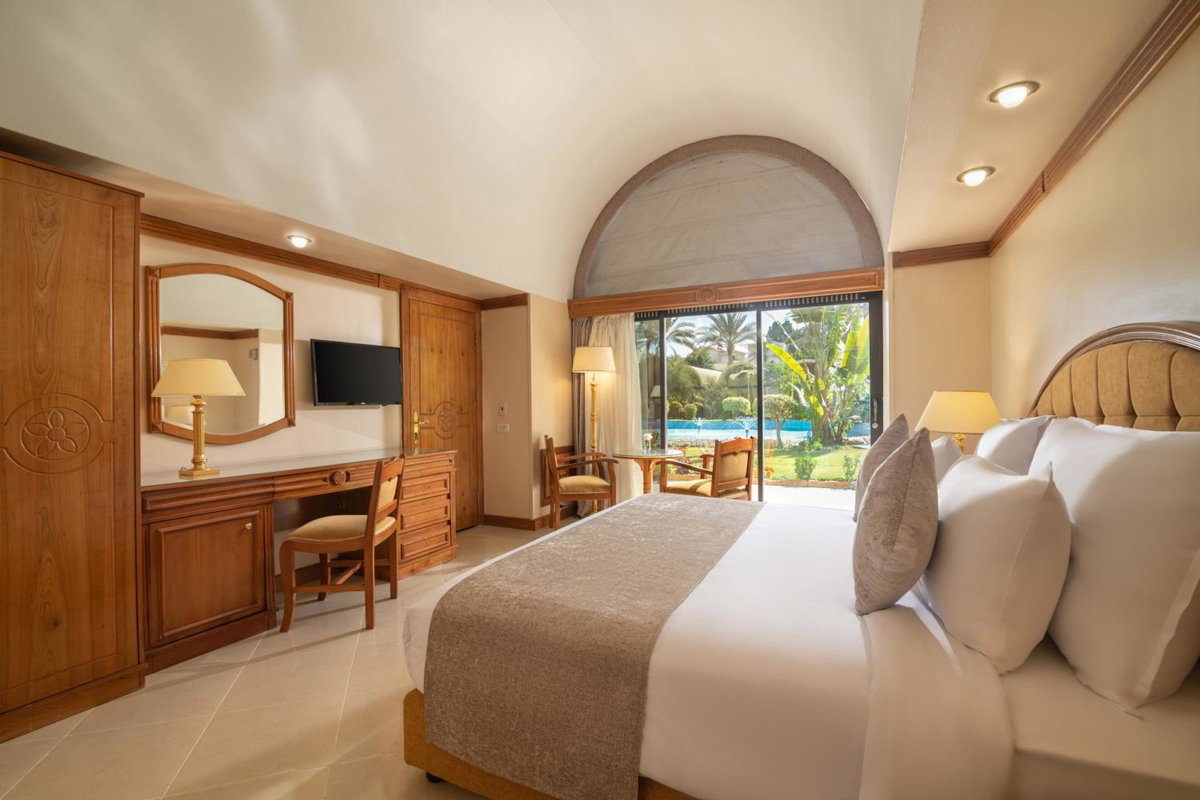 JAZ Pyramids Resort, Египет