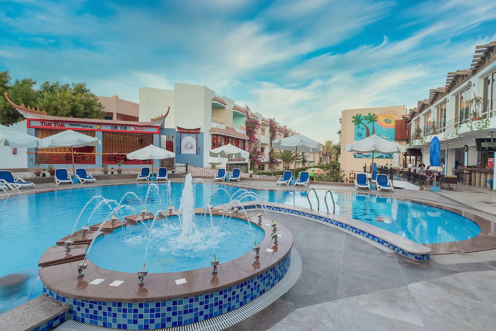 Отель · Minamark Resort & Spa, for families & couples only, Hurghada