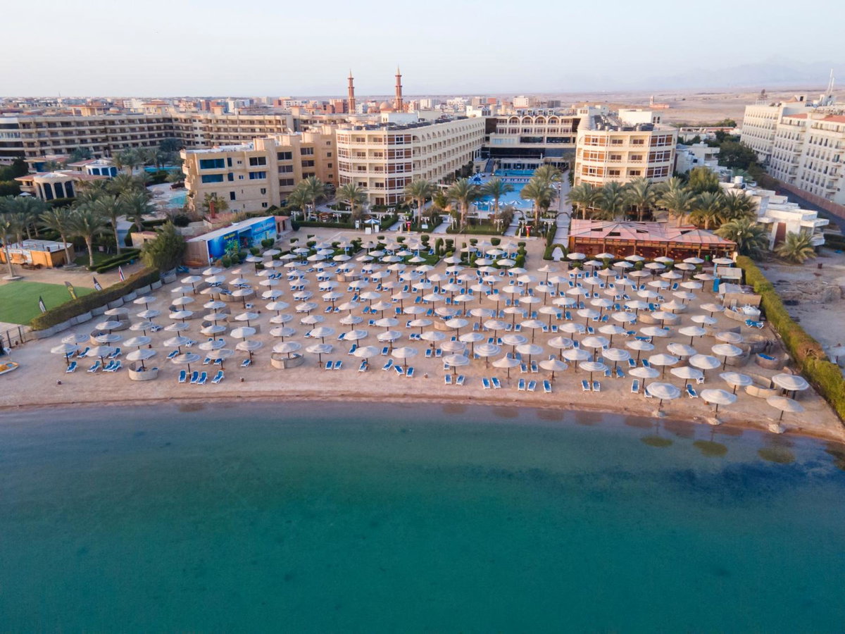 Отель · AMC Royal Hotel & Spa, Hurghada