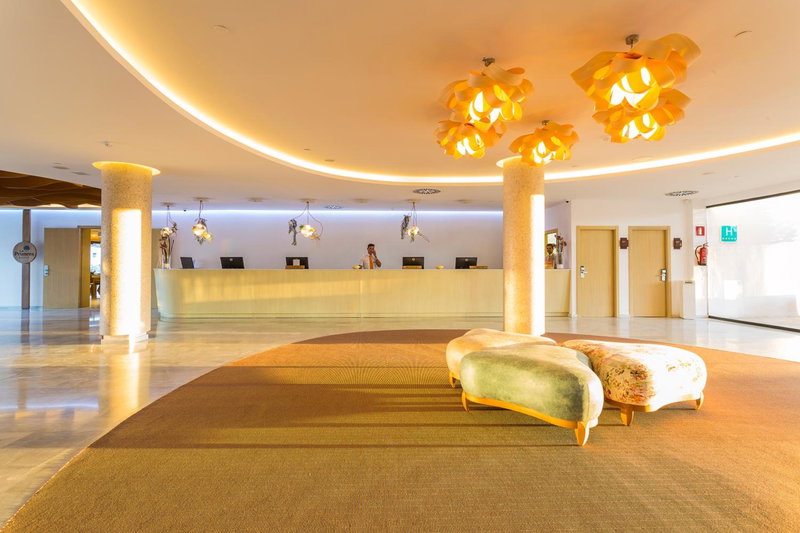 Grand Palladium White Island Resort & Spa - All Inclusive, Ibiza, Spanien