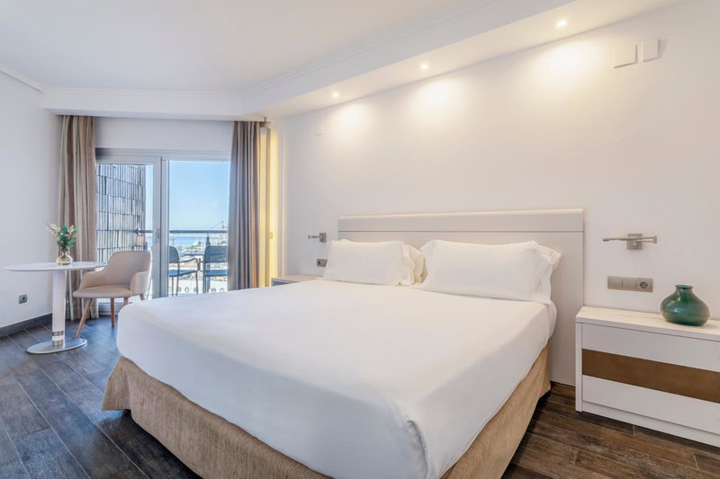 INNSiDE by Meliá Alicante Porta Maris, Alicante, Испания