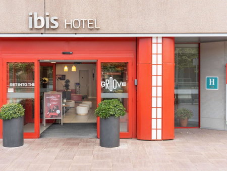 Ibis Barcelona Meridiana, Porta, Spanien