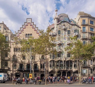 Hotel ILUNION Bel Art, el Baix Guinardo, España