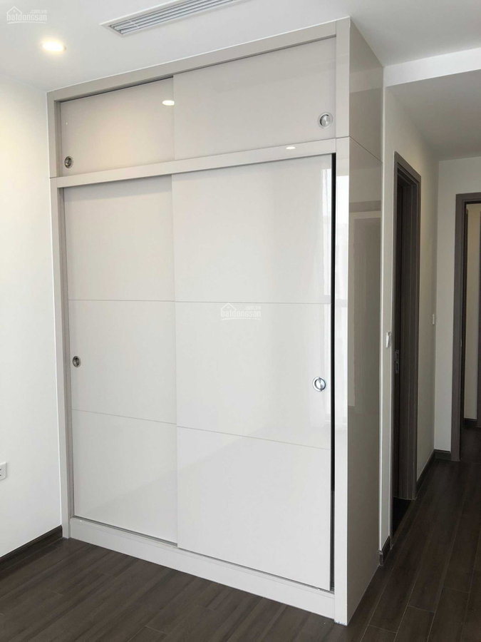 Apartment for sale in Hanoi, Vietnam · Vinhomes Symphony Riverside Project · 3 rooms, 1 bath