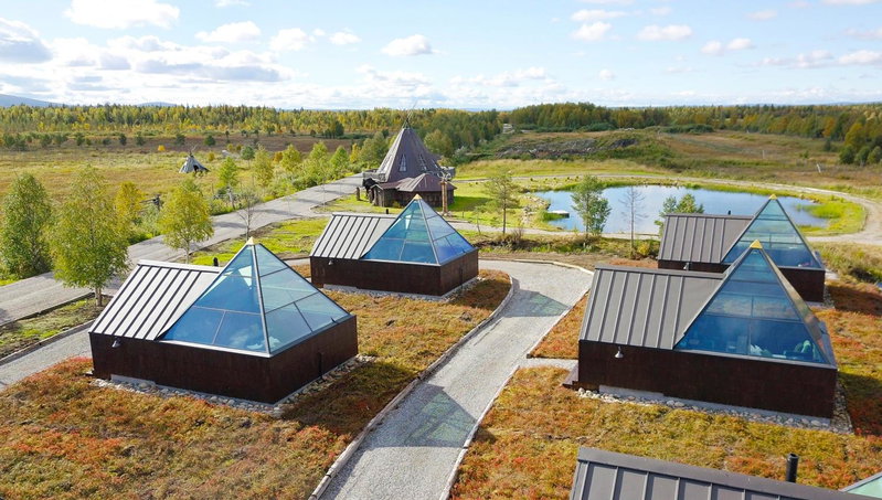 Aurora Pyramid Glass Igloos, Levi, Финляндия