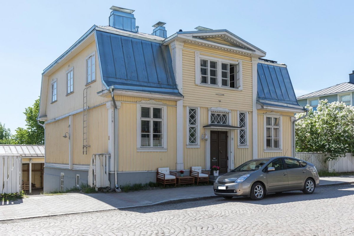 Hotel · Matin ja Maijan Majatalo, Haemeenlinna