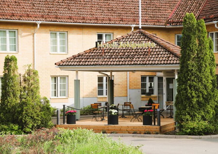 Hotel Jokipuisto, Karhula, Finlandia