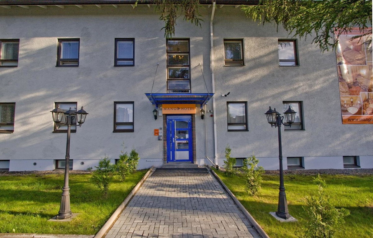 Mango Hotel, Finlande