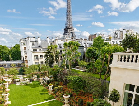 Shangri-La Paris, Levallois-Perret, France