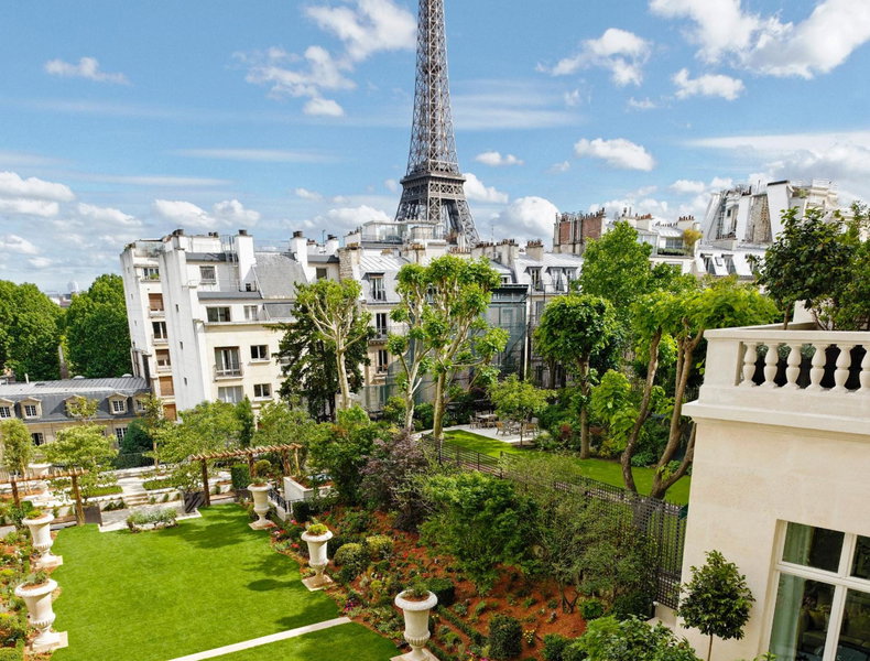 Shangri-La Paris, Levallois-Perret, France