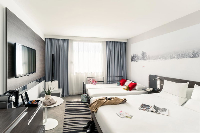 Novotel Paris Centre Gare Montparnasse, Montrouge, France