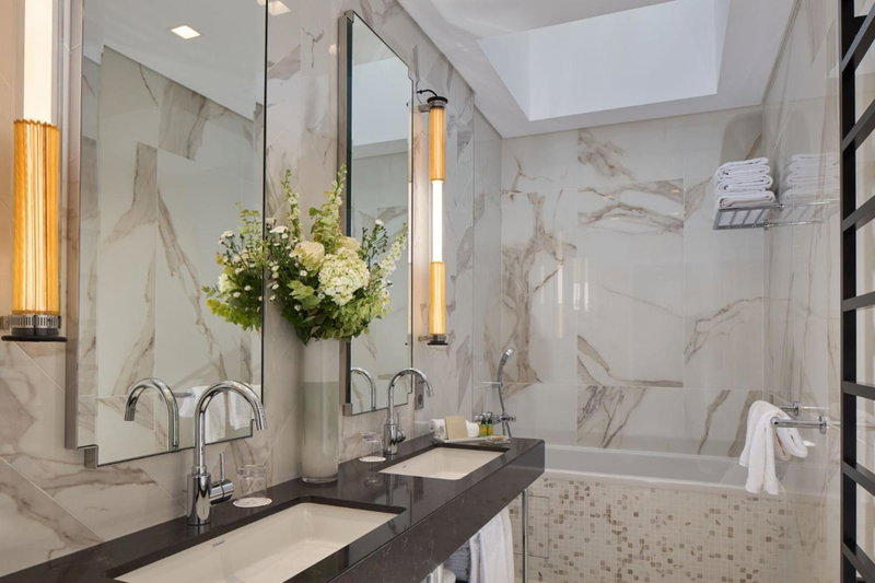 Fraser Suites Le Claridge Champs-Elysées, Levallois-Perret, France