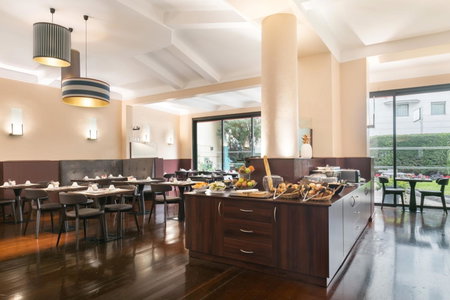 Best Western Plus Hôtel Brice Garden Nice, Nice, Франция