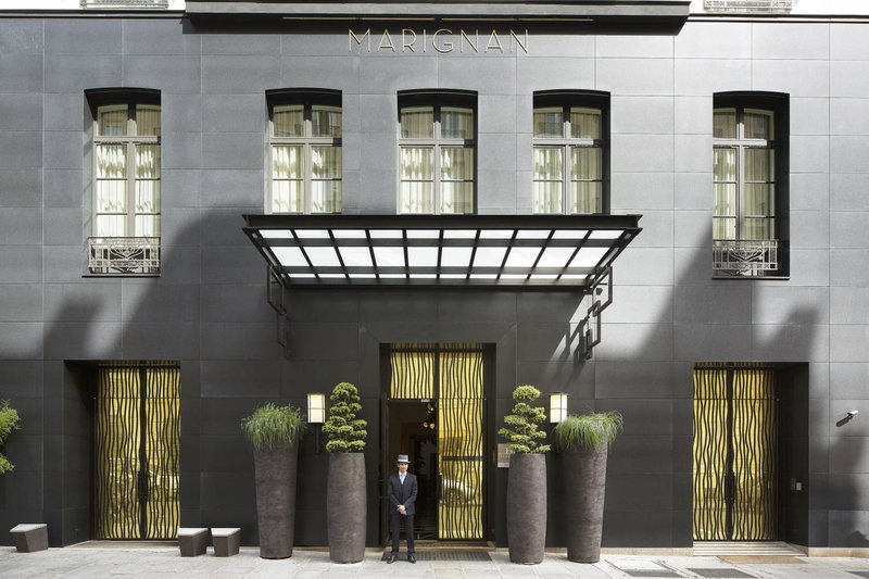 Hotel Marignan Champs-Elysées, Levallois-Perret, Франция