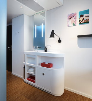 citizenM Paris Champs-Élysées, Levallois-Perret, France