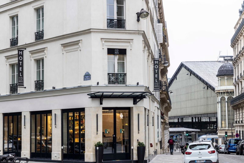 Le 12 Hôtel, Clichy, Francia