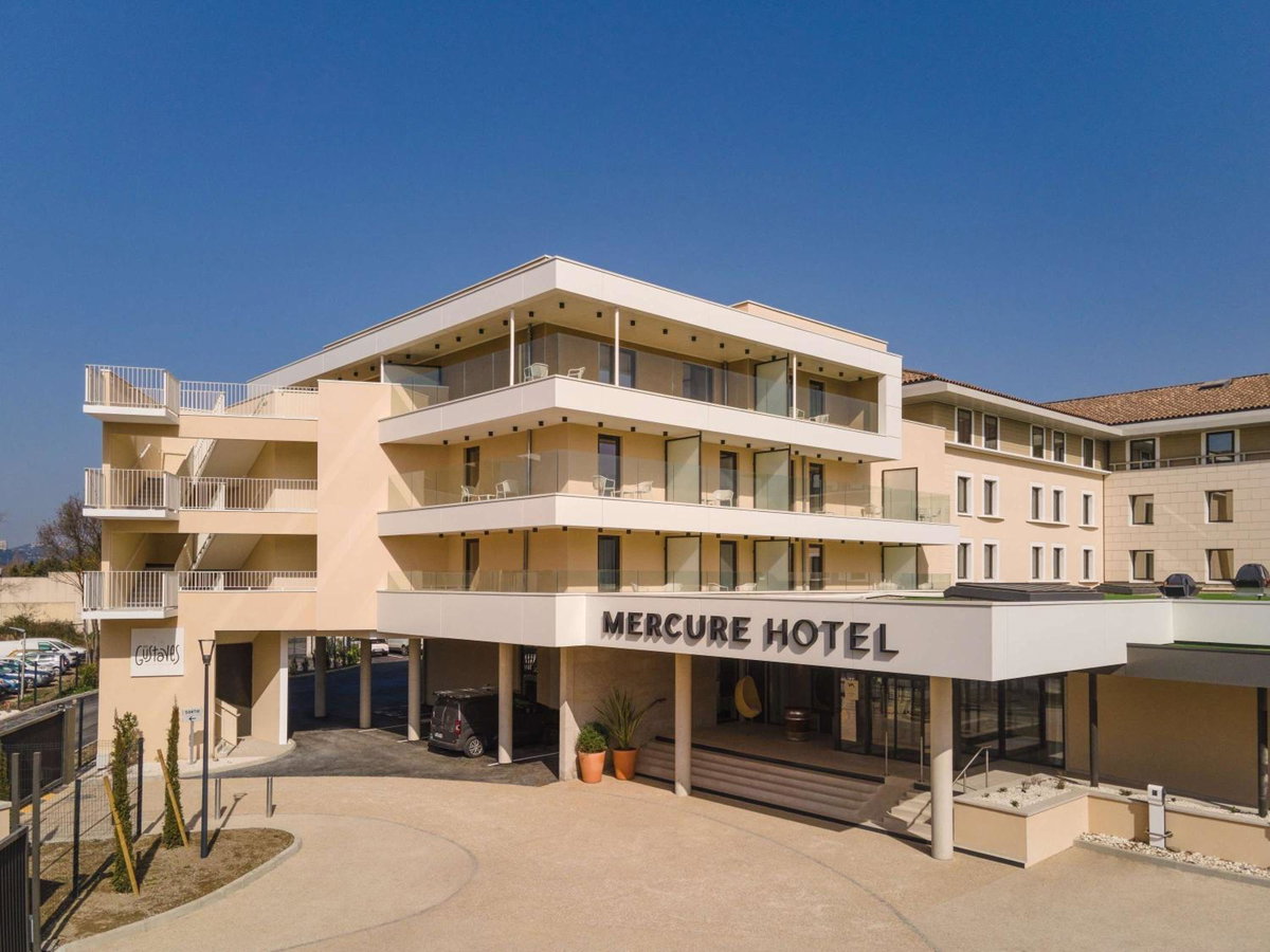 Mercure Avignon TGV Hotel & Spa, Francia
