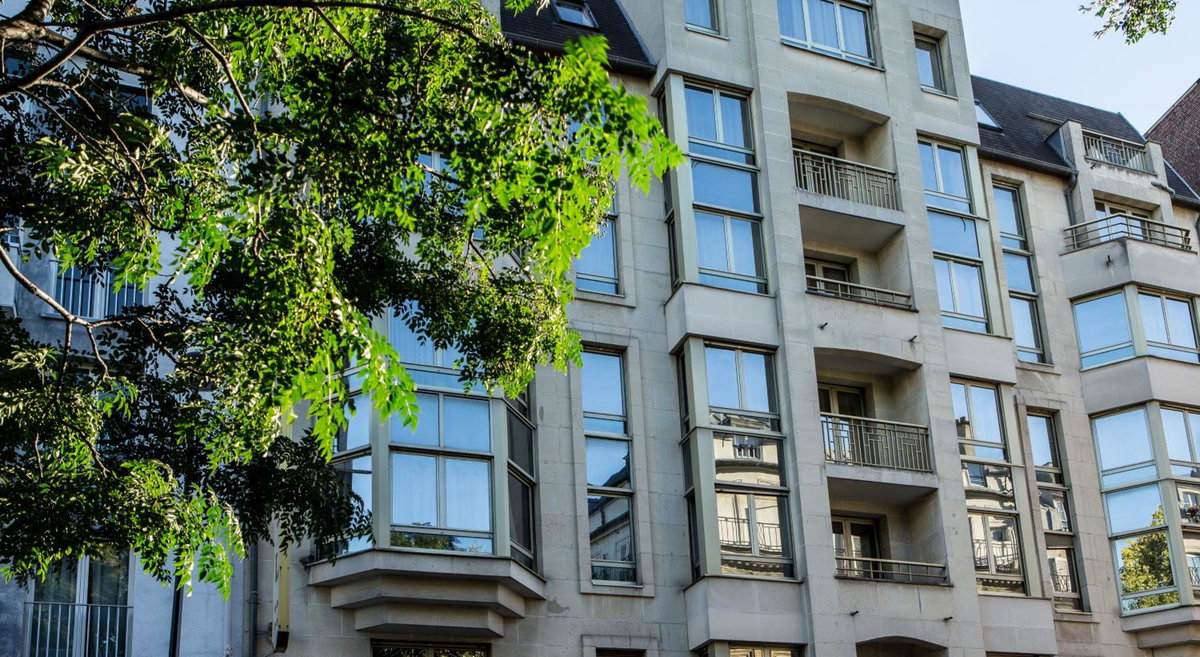 Royal Garden Champs-Élysées, Франция