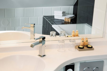 Hotel Haussmann Saint Augustin, Clichy, Francia