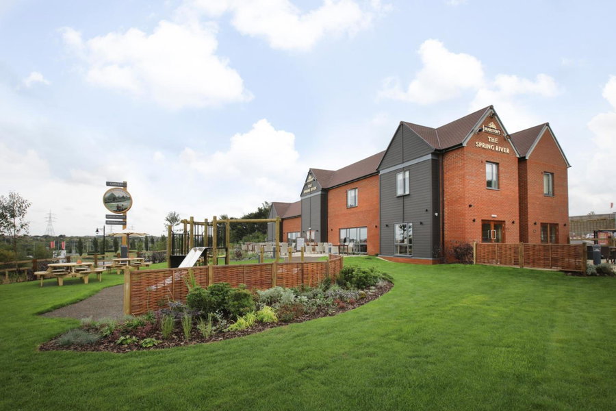 Spring River Ebbsfleet by Marston's Inns, Swanscombe, Великобритания