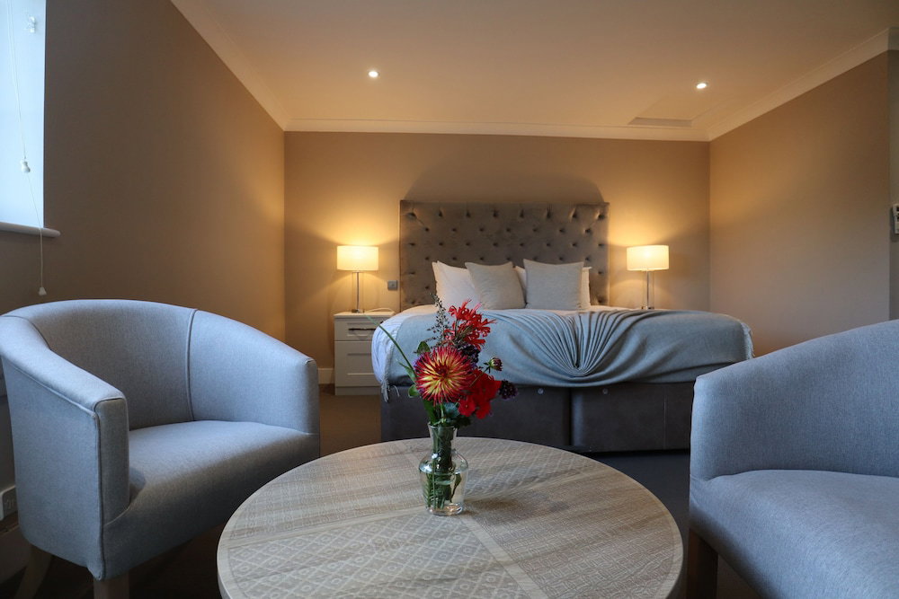 Hotel · Le Pommier, Castel