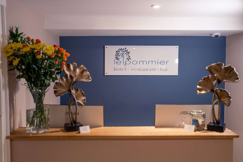 Le Pommier, Castel, Guernsey