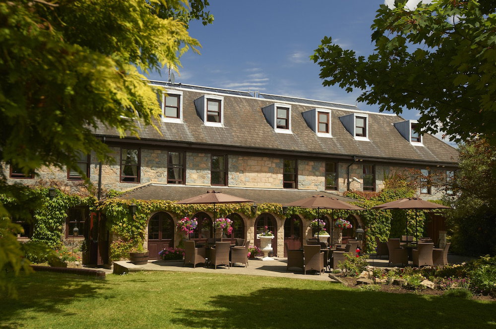 Hotel · Le Friquet Country Hotel, Castel