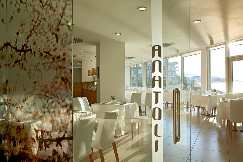Lucy Hotel, Kavala, Grecia