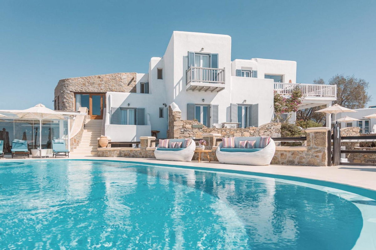 Villa Konstantin, Greece