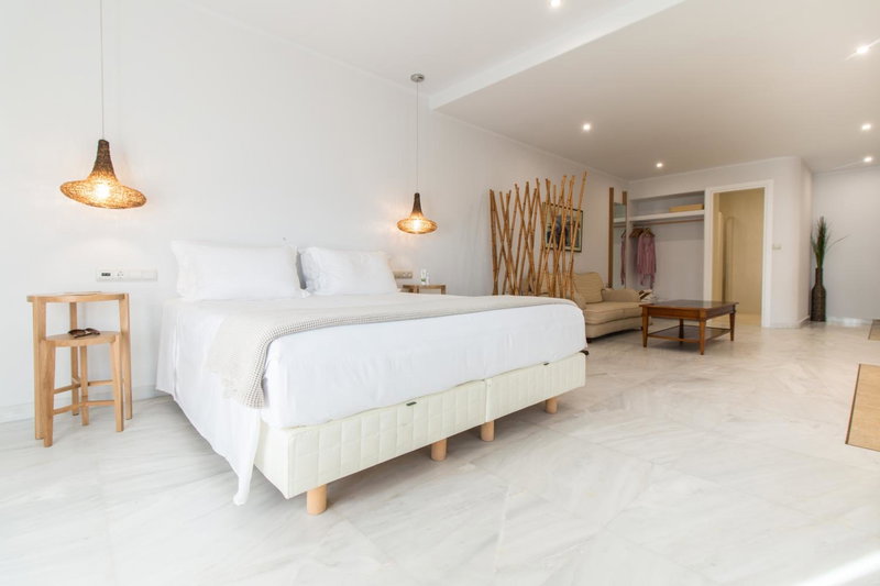 Finikas Hotel, Aliko Beach, Greece