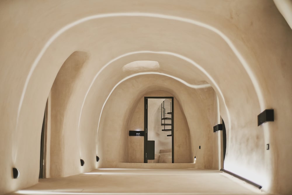 Hotel · Divine Cave Experience, Santorini