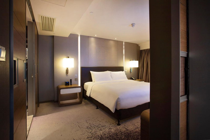 Royal Plaza Hotel, Hong Kong, Hong Kong