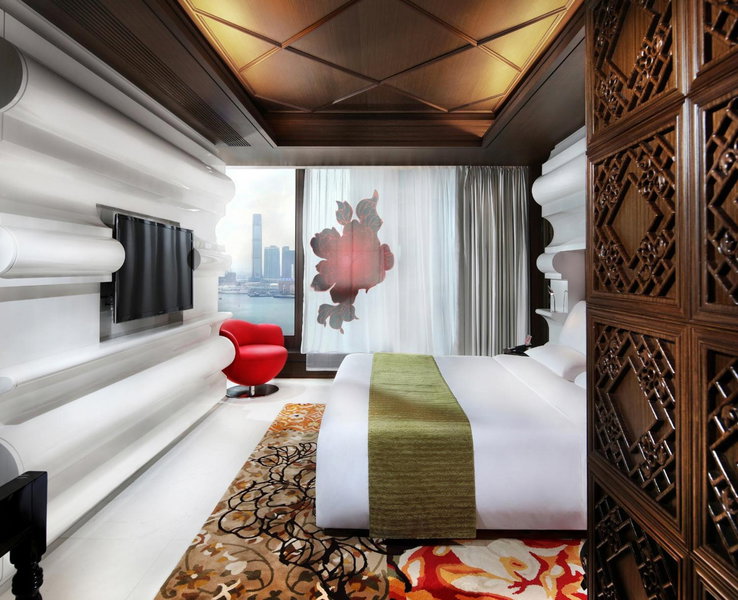 Mira Moon, Hongkong, Hongkong