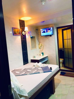 Kyoto Guest House, Kowloon, Hong Kong
