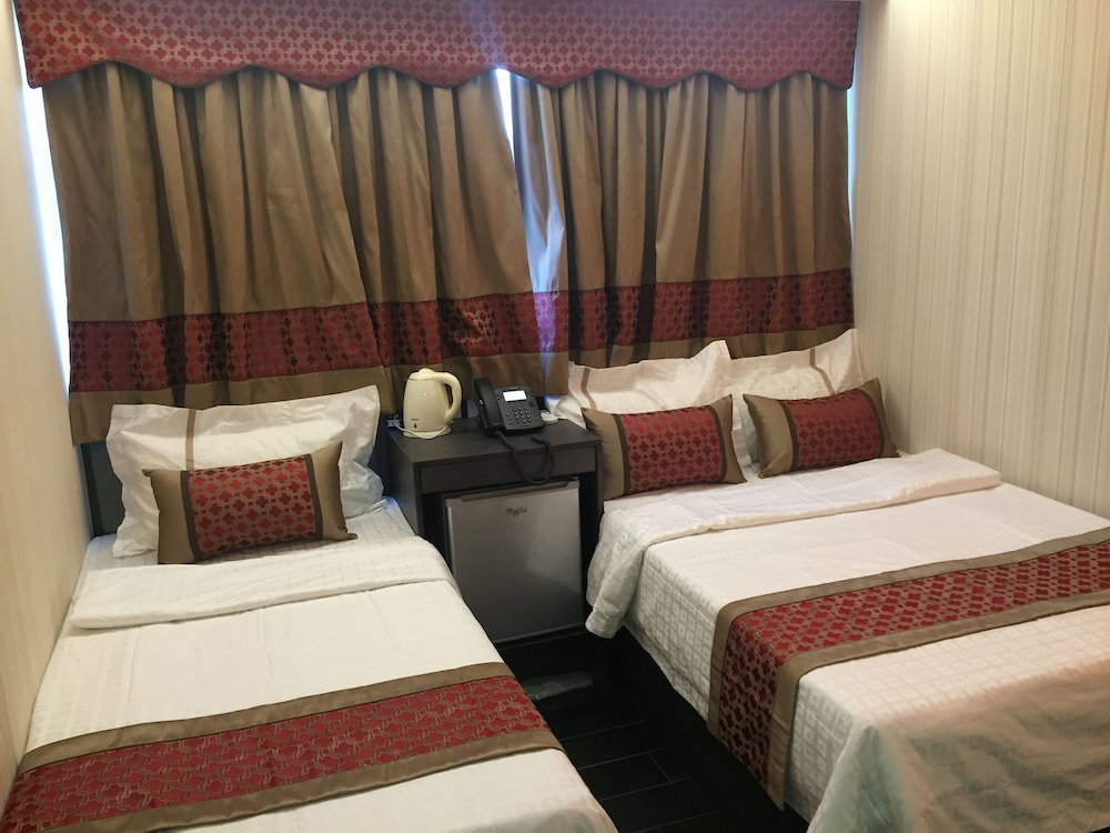 Hotel · Seasons Hotel - Tsim sha tsui, Kowloon