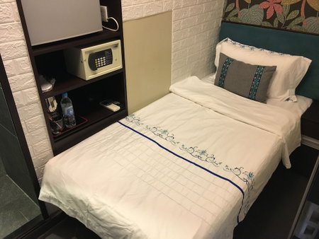 Seasons Hotel - Tsim sha tsui, Kowloon, Hong Kong