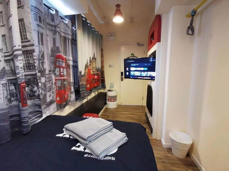 KMB hostel, Kowloon, Гонконг
