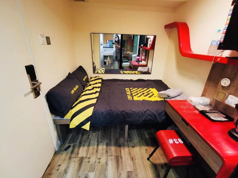 KMB hostel, Kowloon, Гонконг