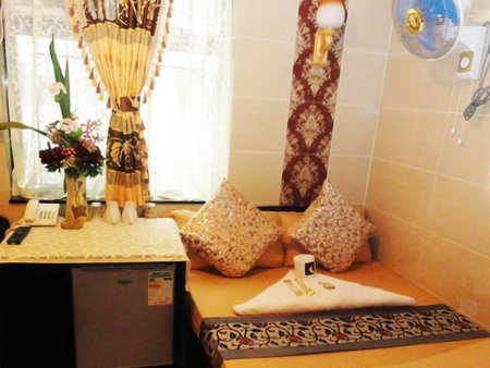 New Day Night Hostel RECEPTION 24 HOUR BLOCK D CHUNGKING MANSION TSIM SHA TSUI KOWLOONN, Hong Kong, Hong Kong