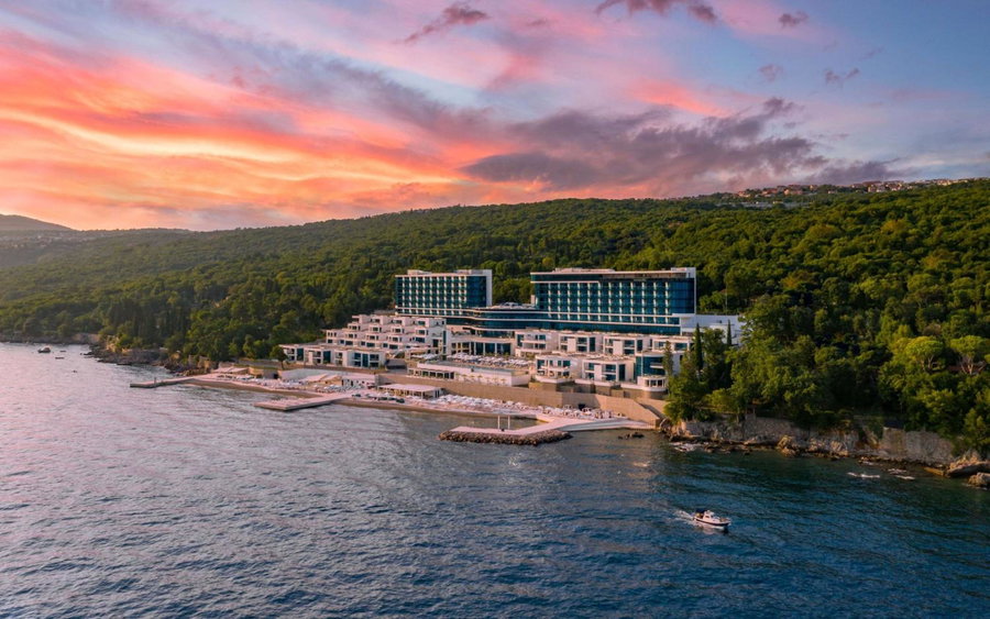 Hilton Rijeka Costabella Beach Resort And Spa, Rijeka, Croacia