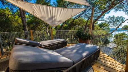 Arena One 99 Glamping, Pula, Kroatien