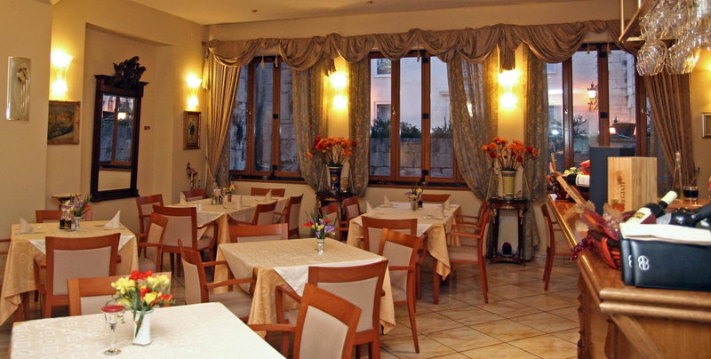 Hotel Peristil, Split, Croacia