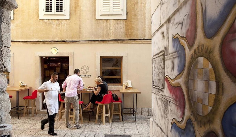 Grgur Ninski Rooms, Split, Croatia
