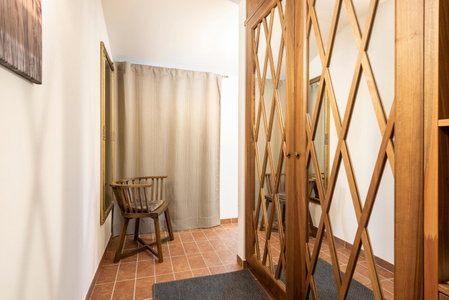 Heritage Hotel Maskovica Han, Pakoštane, Croatia